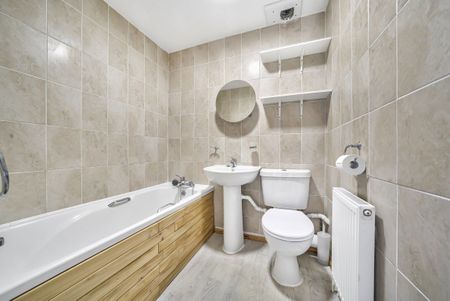 47, Caernarvon Road, Chichester - Photo 5