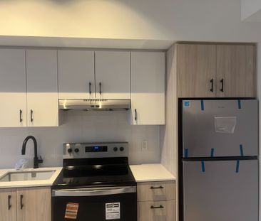 For Lease - 4878 Powers Common Unit# 119, Burlington, Ontario - Photo 2