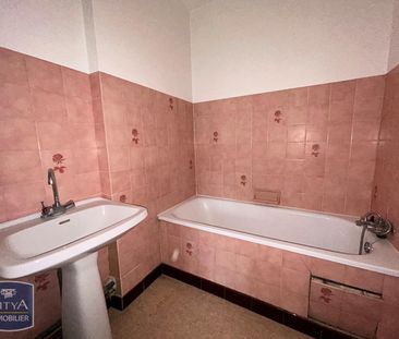 Location Appartement 2 pièces 80m² BRIVE LA GAILLARDE 19100 - Photo 1