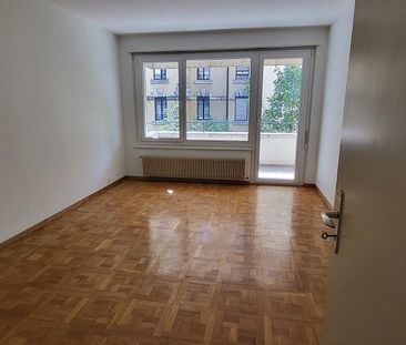 Appartement traversant de 5.5 pièces au 1er étage - Photo 5