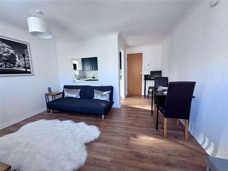 Meon Close, Petersfield, Hampshire, GU32 - Photo 4