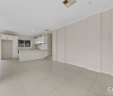 6A Anderson Close, Hampton Park - Photo 2