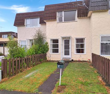 Trentham Living - Photo 2