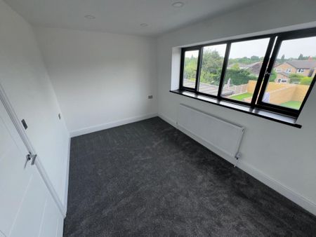 33a Sandy Lane, Wolverhampton, West Midlands, WV6 9EB - Photo 4