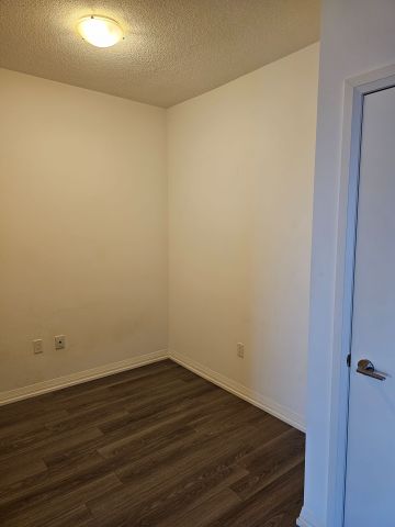 For Lease - 55 Ann O'reilly Road Unit# 4206, Toronto, Ontario - Photo 2