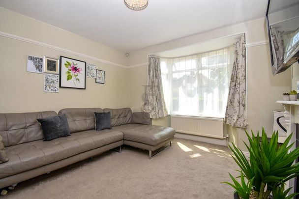3 bedroom semi-detached house to rent - Photo 1