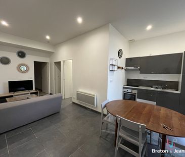 Location Appartement 1 pièce 44m² - Photo 1