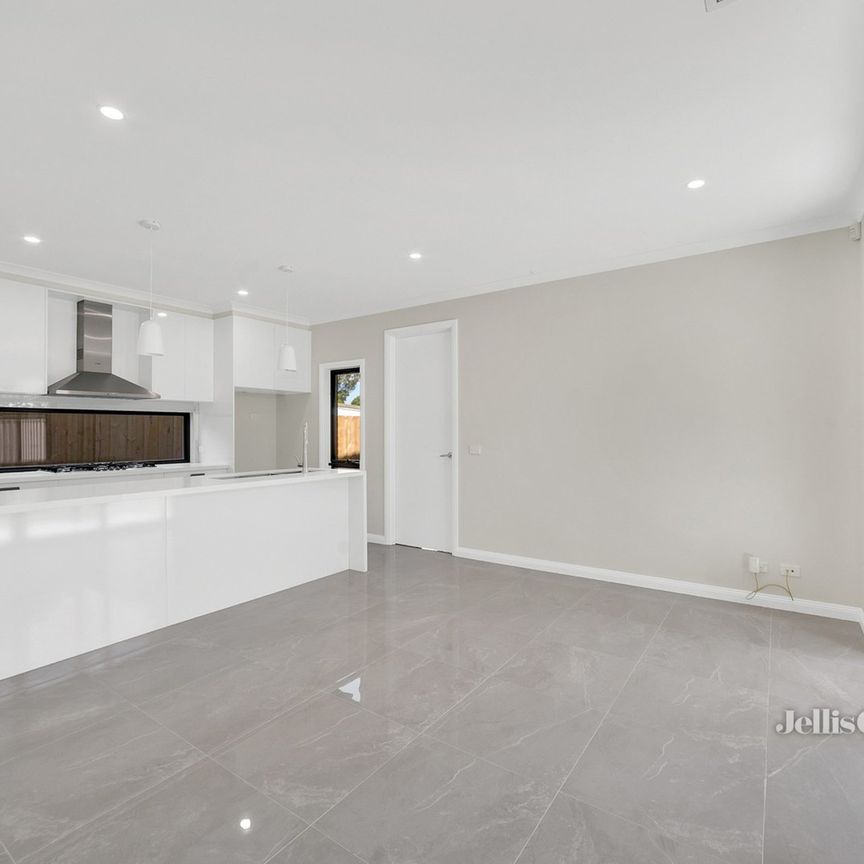 1/385 Stephensons Road, Mount Waverley - Photo 1
