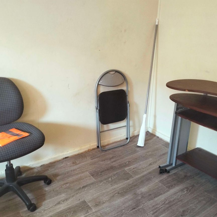 Wentworthville - Photo 1