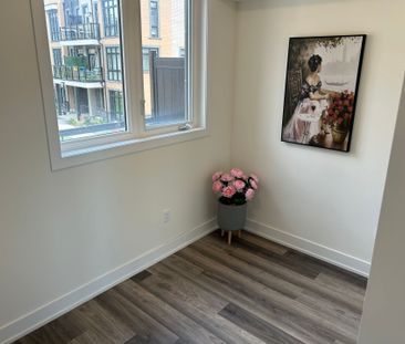 For Lease - 7 Phelps Lane Unit# 2, Richmond Hill, Ontario - Photo 2