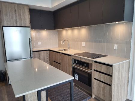 For Lease - 8 Beverley Glen Boulevard Unit# 624, Vaughan, Ontario - Photo 5