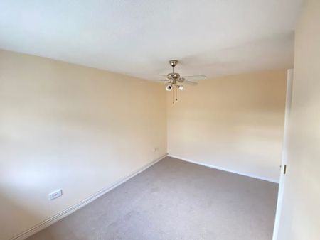 46 Orchard Road, Northfleet, Kent, DA11 8HU - Photo 4