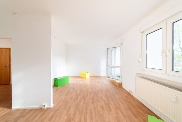 Familienfreundliche 4-Zimmerwohnung in Halle-Neustadt - Photo 1