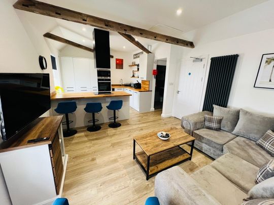 Marine Parade, Eastbourne - Photo 1