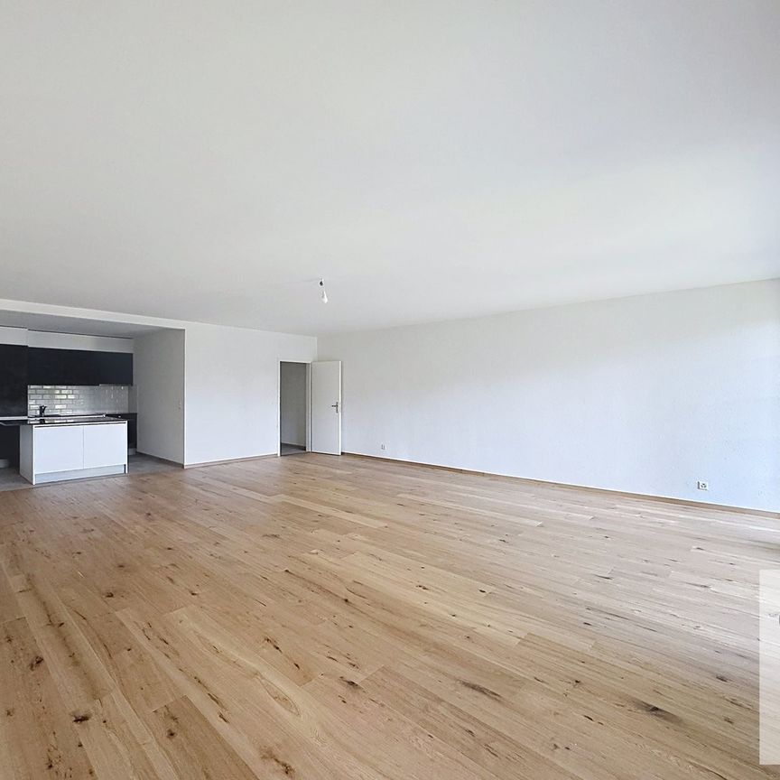 Spacieux appartement de 2,5 pièces – 104 m² - Photo 1