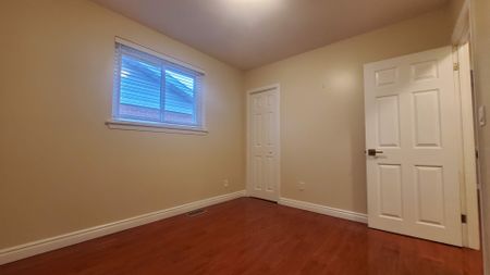 For Lease - 1206 Wakefield Crescent Unit# Main, Oshawa, Ontario - Photo 4