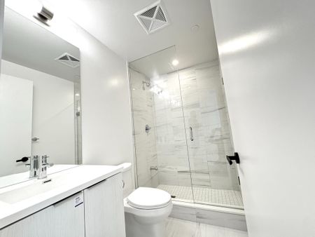 For Lease - 8 Interchange Way Unit# 4801, Vaughan, Ontario - Photo 5