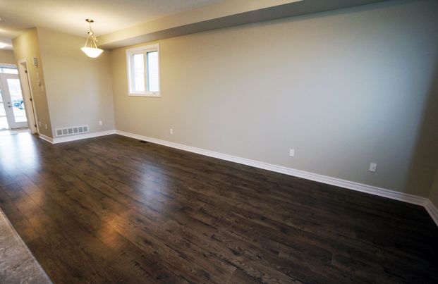 For Lease - 2472 Waterlilly Way, Barrhaven, Ontario - Photo 1