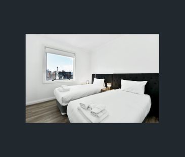 Spacious 3-Bedroom Apartment in Free Tram Zone – | Fully Furnished ... - Photo 6