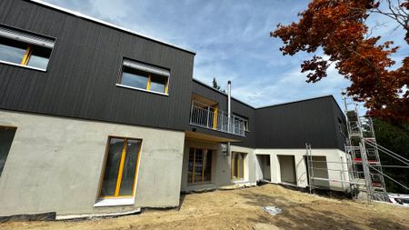 Neuwertige Wohnung an erhöhter Lage in Freiburg zu vermieten - Photo 4