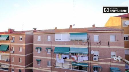 madrid, Community of Madrid 28903 - Photo 2