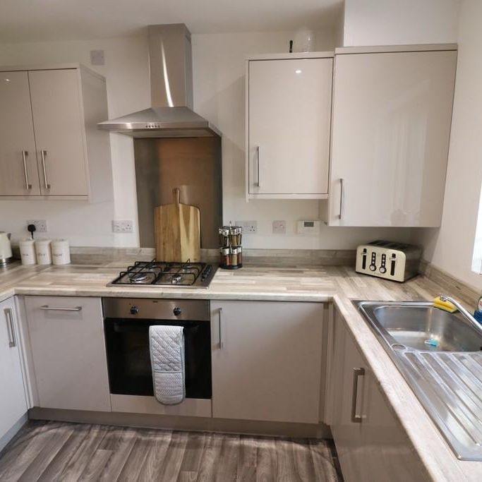 3 bedroom terraced house to rent - Photo 1