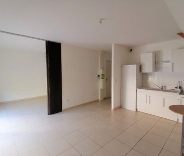 Location Appartement 2 pièces 34m² TROYES 10000 - Photo 2