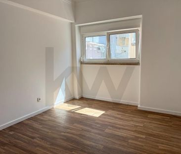 LISBOA, Lisbon - Photo 1