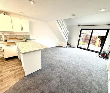 1 bedroom end of terrace house to rent - Photo 4