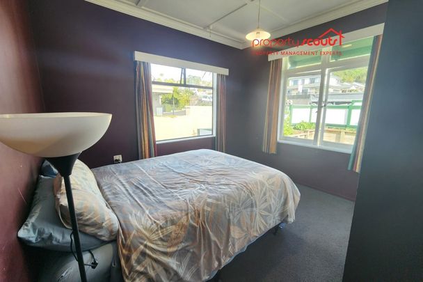 Tidy 3-Bedroom Home Close to Town - Photo 1