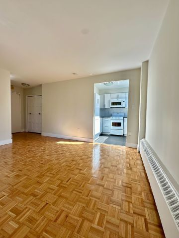 For Lease - 485 Huron Street Unit# 302, Toronto, Ontario - Photo 3