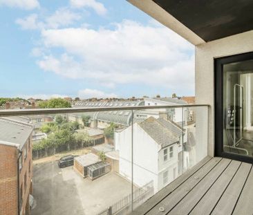 Regent Street - Photo 2