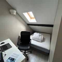 Location Appartement 1 pièce 10m² GRENOBLE 38000 - Photo 2
