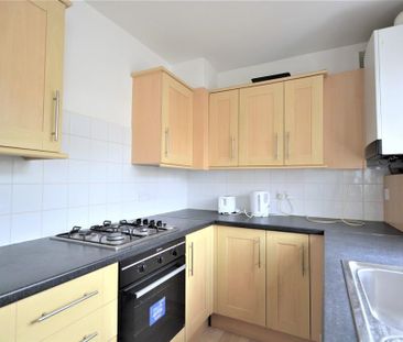 3 bedroom apartment to rent - Photo 6