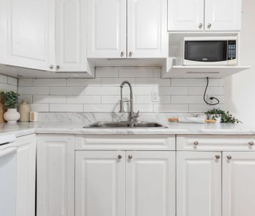 For Lease - 26 Park Street, Peterborough, Ontario - Photo 1