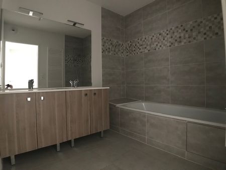 APPARTEMENT T3 59M - Photo 4