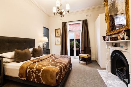 Exquisitely Renovated Federation Home - 6 MONTH LEASE AVAILABLE - Photo 3