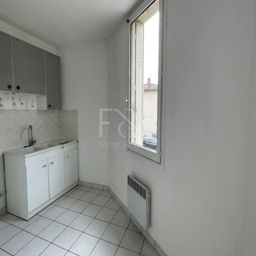 T2 de 38 m² - Grande Rue à Miribel - Photo 1