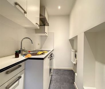 La place Meiser! Bel appartement une chambre - Photo 3