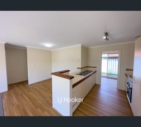 39 Nalbarra Drive, Usher, WA 6230 - Photo 3