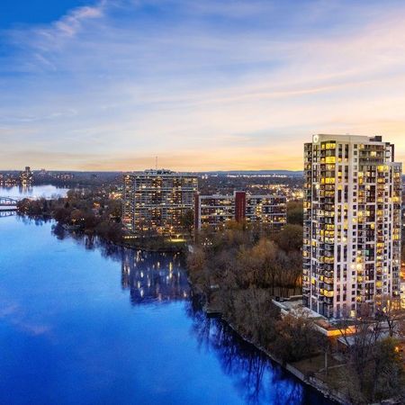 Équinoxe Lévesque | Condo haut de gamme 4 1/2 à Louer | Laval - Photo 3