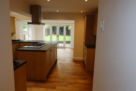 4 bedroom house to rent - Photo 4