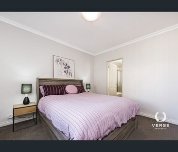 Spacious and well presented with downstairs accomodation - Photo 5