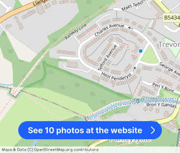 Heol Penderyst, Trevor. - Photo 1