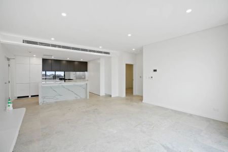 Immaculate, Boutique Penthouse For Lease! - Photo 3