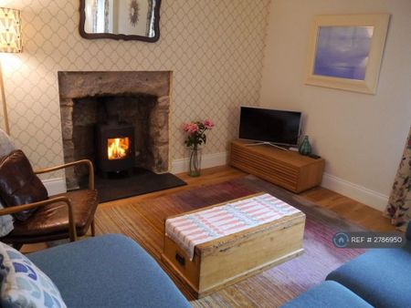 2 bedroom maisonette to rent - Photo 3