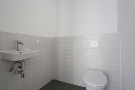 Hochwertige 2-Zimmer-Wohnung mit Loggia in Bestlage direkt am Alexanderplatz - Foto 5