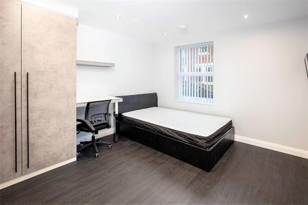 5 bedroom terraced house to rent - Photo 2