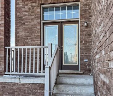 76 RUSTLE WOODS AVENUE - Photo 5