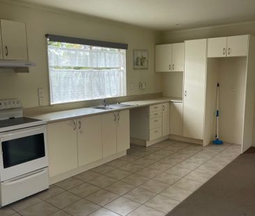 Property Management3 Gina Avenue, Ranui - Townhouse for Rent - Photo 6